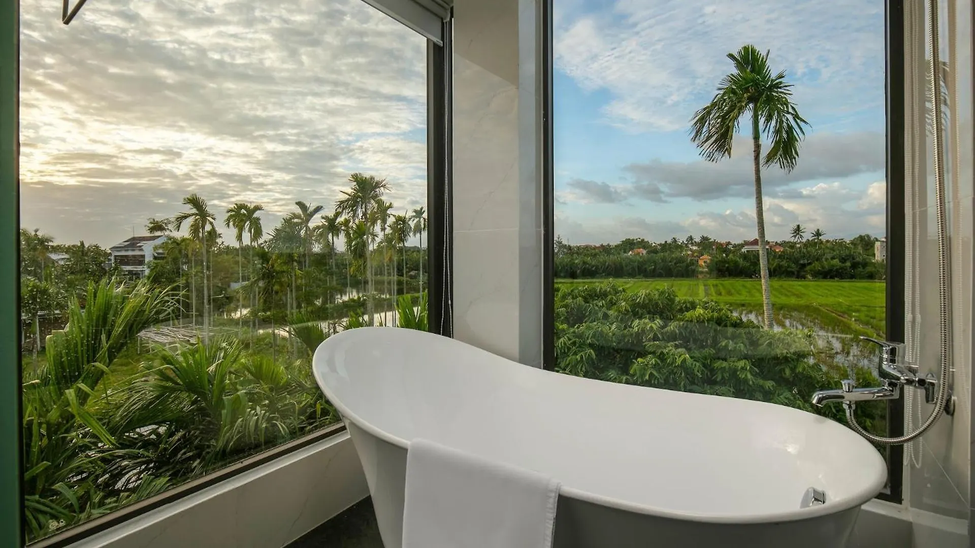 Serene Nature Hotel & Spa Hoi An